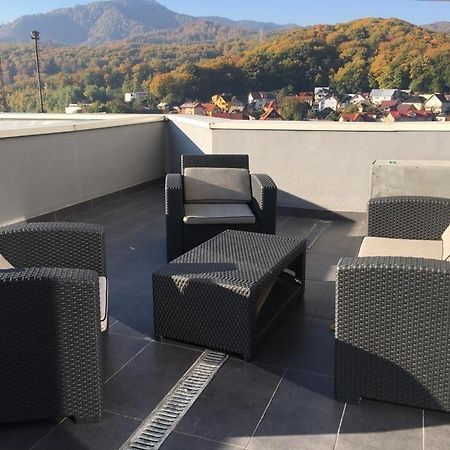 Appartamento Amg Apartament Braşov Esterno foto