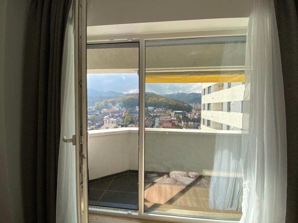 Appartamento Amg Apartament Braşov Esterno foto