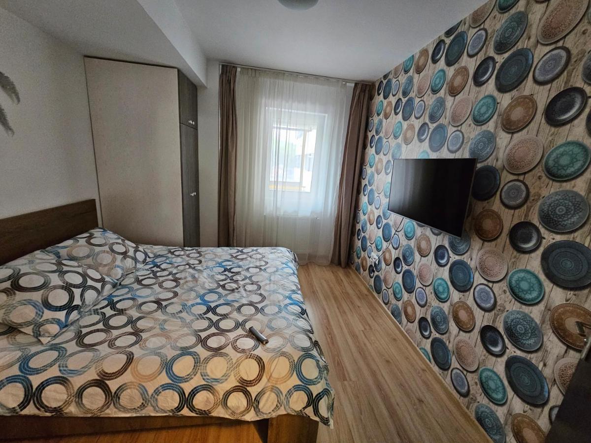 Appartamento Amg Apartament Braşov Esterno foto